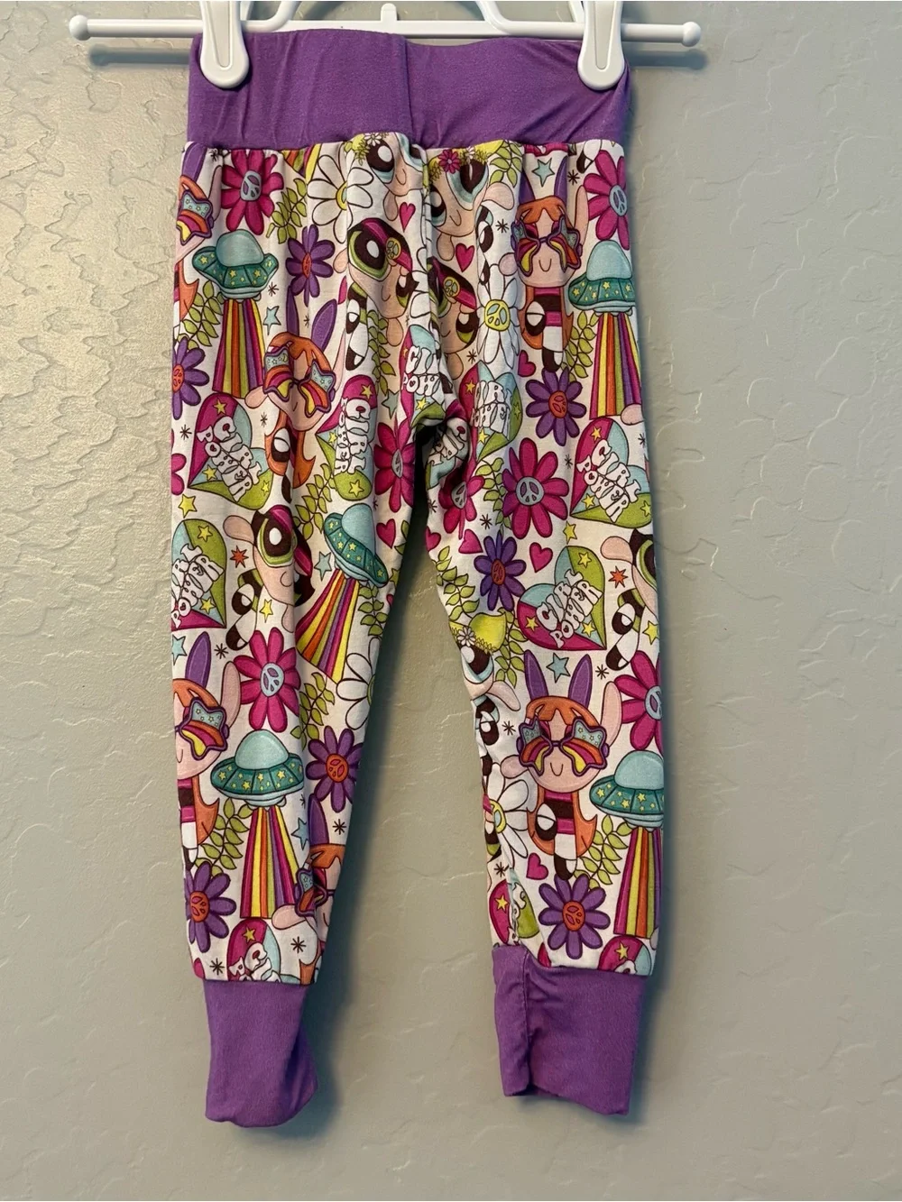 Three Babes Boutique 3BB bamboo powerpuff print two piece pajama set 2t